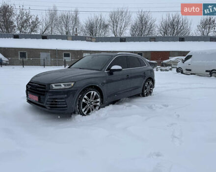 Сірий Ауді SQ5, об'ємом двигуна 3 л та пробігом 61 тис. км за 32500 $, фото 1 на Automoto.ua