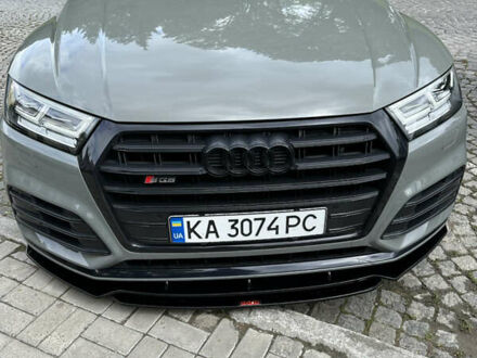 Серый Ауди SQ5, объемом двигателя 3 л и пробегом 76 тыс. км за 38000 $, фото 1 на Automoto.ua