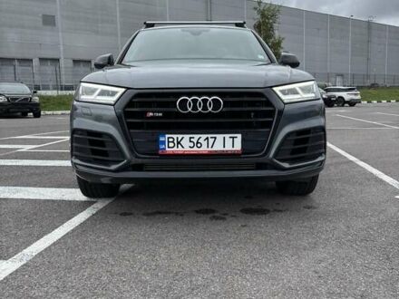 Ауди SQ5 2020 в Ровно на Automoto.ua Серый Ауди SQ5, объемом двигателя 3 л и пробегом 88 тыс. км за 42000 $, фото 1 на Automoto.ua