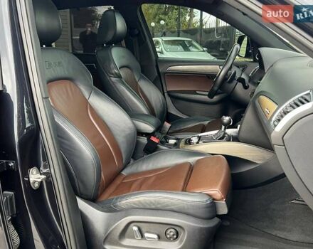 Ауді SQ5 2015 у Києві на Automoto.ua Синій Ауді SQ5, об'ємом двигуна 3 л та пробігом 166 тис. км за 19500 $, фото 10 на Automoto.ua