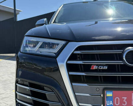 Синий Ауди SQ5, объемом двигателя 3 л и пробегом 137 тыс. км за 31000 $, фото 5 на Automoto.ua