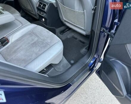 Синий Ауди SQ5, объемом двигателя 3 л и пробегом 171 тыс. км за 34500 $, фото 56 на Automoto.ua