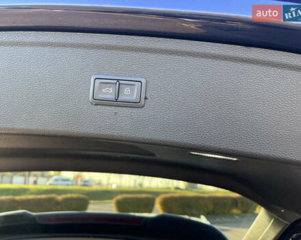 Синій Ауді SQ5, об'ємом двигуна 3 л та пробігом 140 тис. км за 31000 $, фото 15 на Automoto.ua