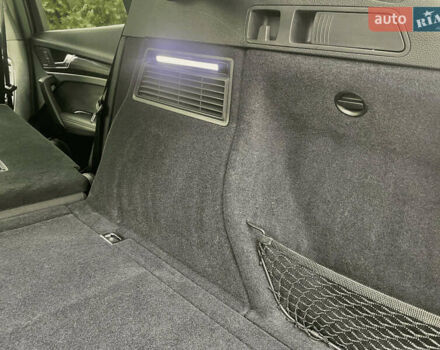 Синій Ауді SQ5, об'ємом двигуна 3 л та пробігом 28 тис. км за 36900 $, фото 38 на Automoto.ua