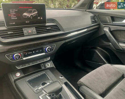 Синій Ауді SQ5, об'ємом двигуна 3 л та пробігом 28 тис. км за 36900 $, фото 13 на Automoto.ua