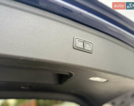 Синий Ауди SQ5, объемом двигателя 3 л и пробегом 110 тыс. км за 34999 $, фото 12 на Automoto.ua