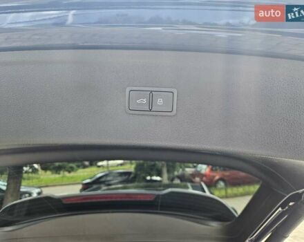 Синий Ауди SQ5, объемом двигателя 3 л и пробегом 121 тыс. км за 33890 $, фото 37 на Automoto.ua