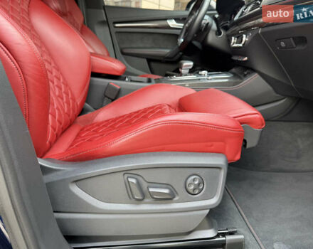 Синий Ауди SQ5, объемом двигателя 3 л и пробегом 42 тыс. км за 53500 $, фото 25 на Automoto.ua