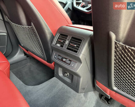 Синий Ауди SQ5, объемом двигателя 3 л и пробегом 42 тыс. км за 53500 $, фото 18 на Automoto.ua