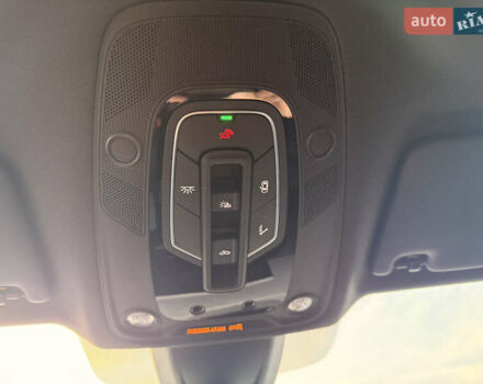 Белый Ауди SQ5 Sportback, объемом двигателя 3 л и пробегом 37 тыс. км за 52000 $, фото 14 на Automoto.ua