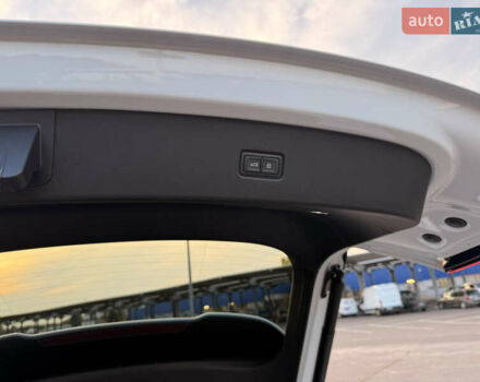 Белый Ауди SQ5 Sportback, объемом двигателя 3 л и пробегом 37 тыс. км за 52000 $, фото 22 на Automoto.ua