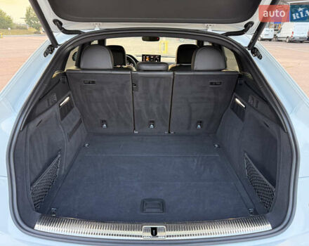 Белый Ауди SQ5 Sportback, объемом двигателя 3 л и пробегом 37 тыс. км за 52000 $, фото 21 на Automoto.ua