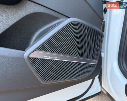 Белый Ауди SQ5 Sportback, объемом двигателя 3 л и пробегом 37 тыс. км за 52000 $, фото 19 на Automoto.ua