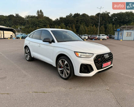 Белый Ауди SQ5 Sportback, объемом двигателя 3 л и пробегом 37 тыс. км за 52000 $, фото 1 на Automoto.ua