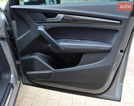 Серый Ауди SQ5 Sportback, объемом двигателя 3 л и пробегом 67 тыс. км за 54900 $, фото 52 на Automoto.ua