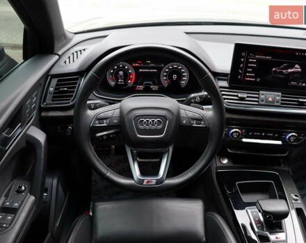 Серый Ауди SQ5 Sportback, объемом двигателя 3 л и пробегом 67 тыс. км за 54900 $, фото 41 на Automoto.ua