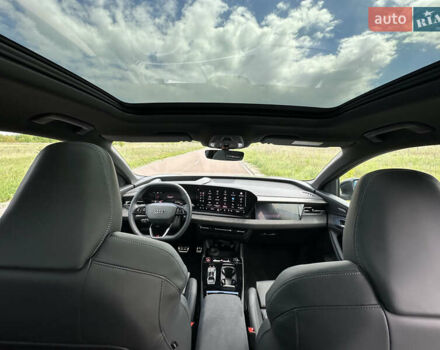 Синий Ауди SQ6 e-tron, объемом двигателя 0 л и пробегом 5 тыс. км за 92800 $, фото 19 на Automoto.ua