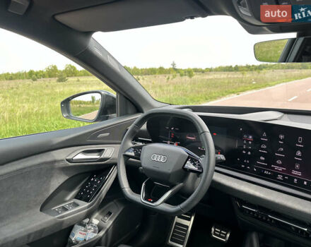 Синий Ауди SQ6 e-tron, объемом двигателя 0 л и пробегом 5 тыс. км за 92800 $, фото 15 на Automoto.ua