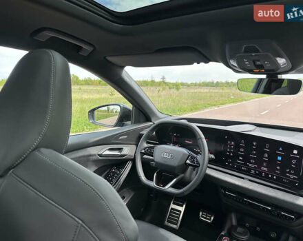 Синий Ауди SQ6 e-tron, объемом двигателя 0 л и пробегом 5 тыс. км за 92800 $, фото 16 на Automoto.ua