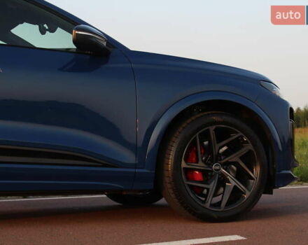 Синий Ауди SQ6 e-tron, объемом двигателя 0 л и пробегом 5 тыс. км за 92800 $, фото 12 на Automoto.ua