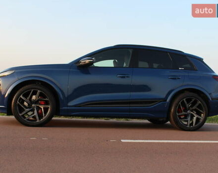 Синий Ауди SQ6 e-tron, объемом двигателя 0 л и пробегом 5 тыс. км за 88800 $, фото 10 на Automoto.ua