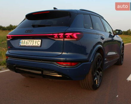 Синий Ауди SQ6 e-tron, объемом двигателя 0 л и пробегом 5 тыс. км за 88800 $, фото 26 на Automoto.ua