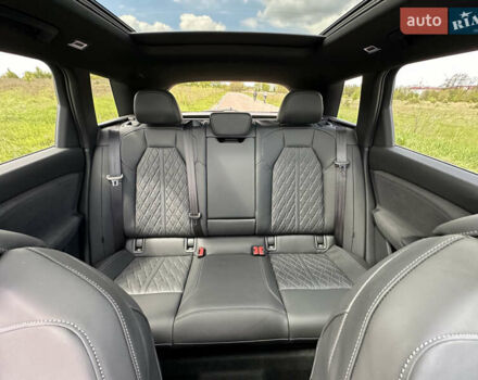 Синий Ауди SQ6 e-tron, объемом двигателя 0 л и пробегом 5 тыс. км за 88800 $, фото 24 на Automoto.ua