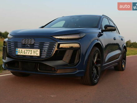 Синий Ауди SQ6 e-tron, объемом двигателя 0 л и пробегом 5 тыс. км за 92800 $, фото 1 на Automoto.ua