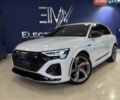 Белый Ауди SQ8 e-tron, объемом двигателя 0 л и пробегом 9 тыс. км за 71999 $, фото 8 на Automoto.ua