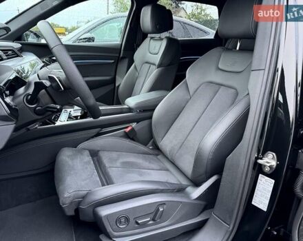 Чорний Ауді SQ8 e-tron, об'ємом двигуна 0 л та пробігом 28 тис. км за 68000 $, фото 38 на Automoto.ua