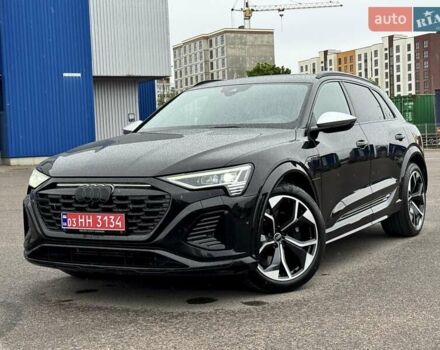 Чорний Ауді SQ8 e-tron, об'ємом двигуна 0 л та пробігом 28 тис. км за 68000 $, фото 1 на Automoto.ua