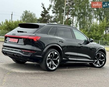 Чорний Ауді SQ8 e-tron, об'ємом двигуна 0 л та пробігом 28 тис. км за 68000 $, фото 7 на Automoto.ua
