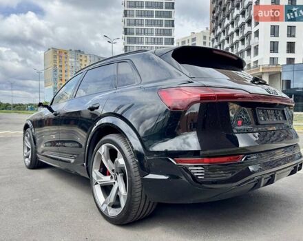 Чорний Ауді SQ8 e-tron, об'ємом двигуна 0 л та пробігом 18 тис. км за 73500 $, фото 65 на Automoto.ua