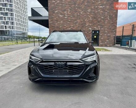 Чорний Ауді SQ8 e-tron, об'ємом двигуна 0 л та пробігом 18 тис. км за 73500 $, фото 18 на Automoto.ua