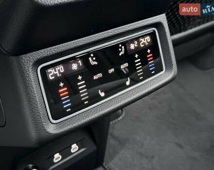 Чорний Ауді SQ8 e-tron, об'ємом двигуна 0 л та пробігом 28 тис. км за 68000 $, фото 64 на Automoto.ua