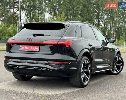 Чорний Ауді SQ8 e-tron, об'ємом двигуна 0 л та пробігом 28 тис. км за 68000 $, фото 8 на Automoto.ua