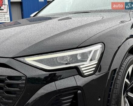 Чорний Ауді SQ8 e-tron, об'ємом двигуна 0 л та пробігом 28 тис. км за 68000 $, фото 14 на Automoto.ua