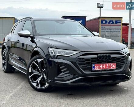 Чорний Ауді SQ8 e-tron, об'ємом двигуна 0 л та пробігом 28 тис. км за 68000 $, фото 3 на Automoto.ua