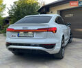 Белый Ауди SQ8 Sportback e-tron, объемом двигателя 0 л и пробегом 60 тыс. км за 85000 $, фото 4 на Automoto.ua