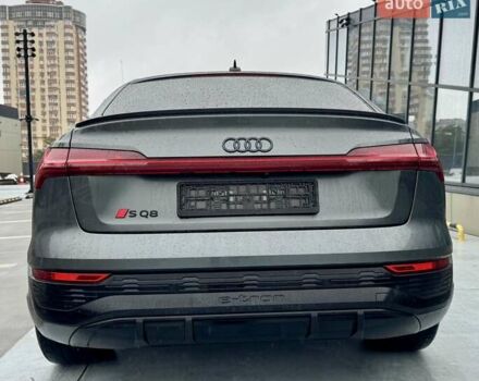 Ауди SQ8 Sportback e-tron, объемом двигателя 0 л и пробегом 15 тыс. км за 77000 $, фото 12 на Automoto.ua