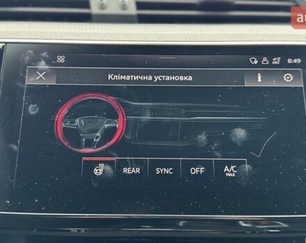 Ауди SQ8 Sportback e-tron, объемом двигателя 0 л и пробегом 15 тыс. км за 77000 $, фото 47 на Automoto.ua