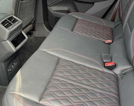 Ауди SQ8 Sportback e-tron, объемом двигателя 0 л и пробегом 15 тыс. км за 77000 $, фото 24 на Automoto.ua