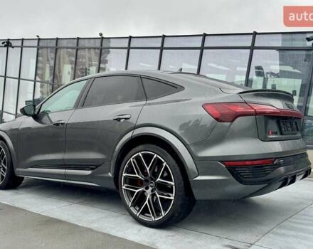 Ауди SQ8 Sportback e-tron, объемом двигателя 0 л и пробегом 15 тыс. км за 77000 $, фото 9 на Automoto.ua