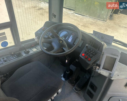 Синий Автосан Sanman, объемом двигателя 4.46 л и пробегом 300 тыс. км за 29000 $, фото 6 на Automoto.ua