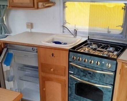 Белый Эвондейл Perle, объемом двигателя 0 л и пробегом 1 тыс. км за 10500 $, фото 9 на Automoto.ua