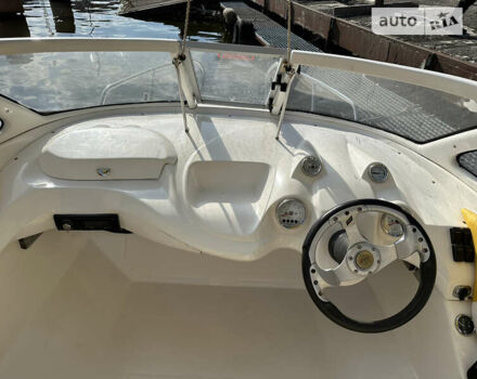 Azura 390, об'ємом двигуна 0 л та пробігом 0 тис. км за 9800 $, фото 4 на Automoto.ua