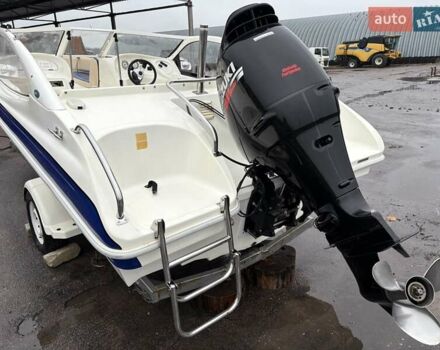 Azura 520, об'ємом двигуна 2 л та пробігом 0 тис. км за 13000 $, фото 2 на Automoto.ua