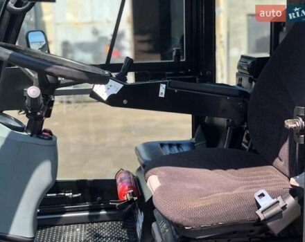 Azura MC 200, объемом двигателя 0 л и пробегом 1 тыс. км за 35354 $, фото 4 на Automoto.ua