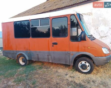 Жовтий БАЗ 2215, об'ємом двигуна 2.3 л та пробігом 230 тис. км за 3300 $, фото 3 на Automoto.ua