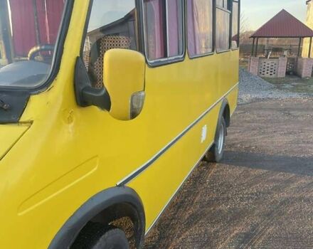 Желтый БАЗ 2215, объемом двигателя 2.3 л и пробегом 1000 тыс. км за 2500 $, фото 2 на Automoto.ua